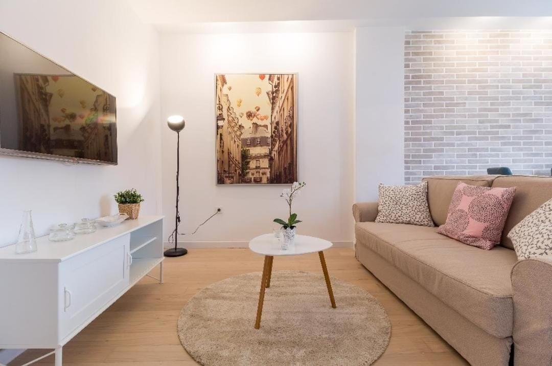 Cozy Center 5min Walk To Zrinjevac Apartman
